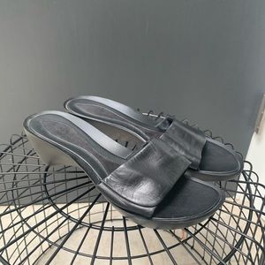 Nine West Chunky Black Sandal Size
